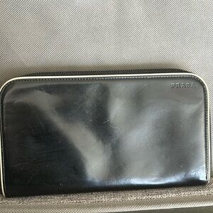 Black Prada wallet with grey trim good condition